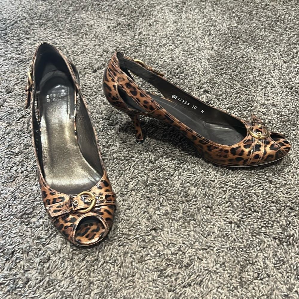Stuart Weitzman Peep Toe Heels